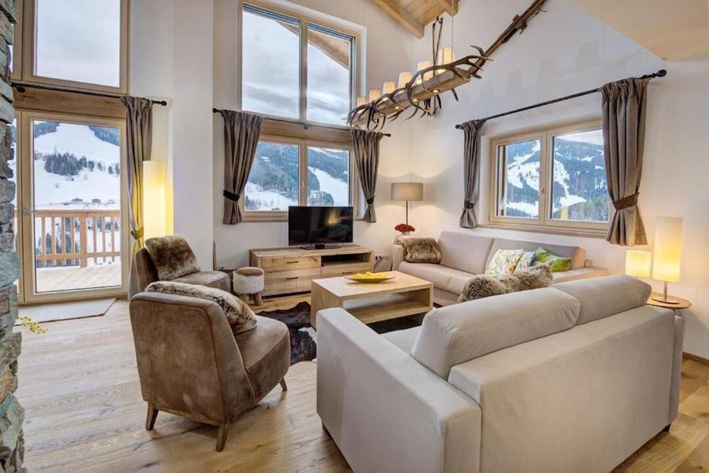 Chalet Ausblicklodge Mühlbach am Hochkönig Esterno foto